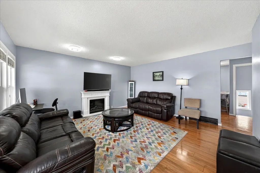 3620 28 Street SE Calgary AB T2B 2H9