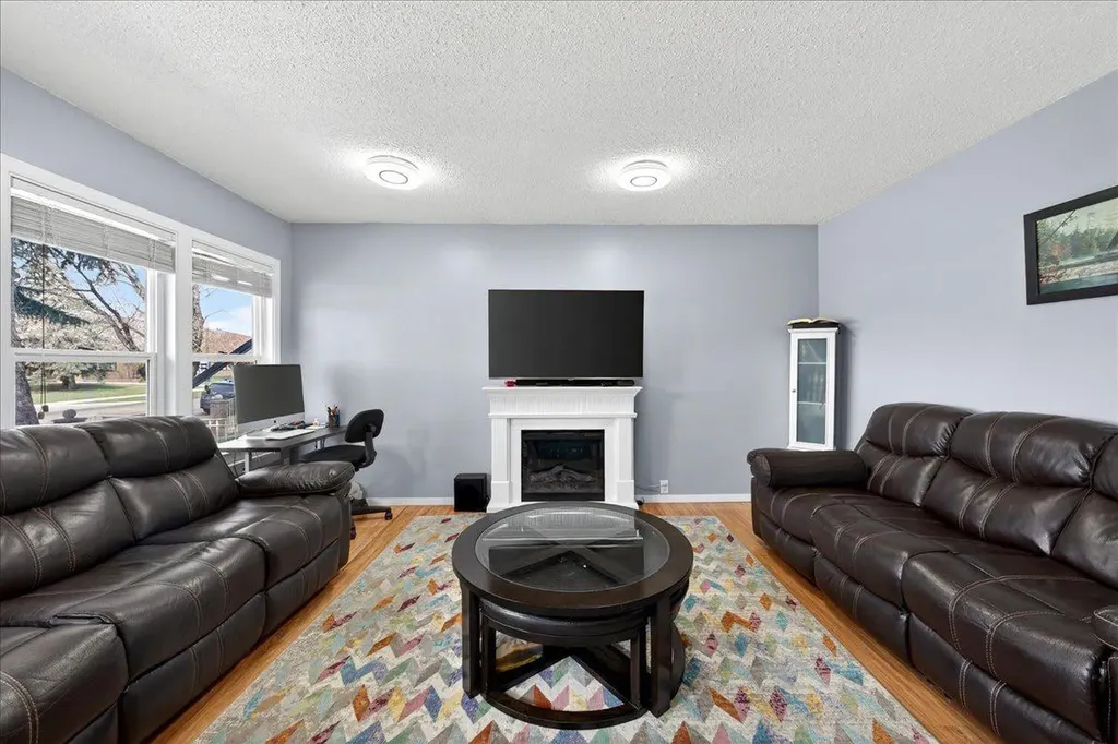 3620 28 Street SE Calgary AB T2B 2H9