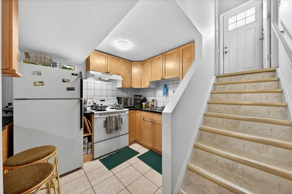 3620 28 Street SE Calgary AB T2B 2H9