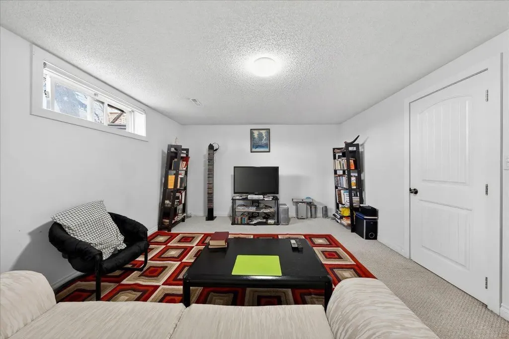 3620 28 Street SE Calgary AB T2B 2H9