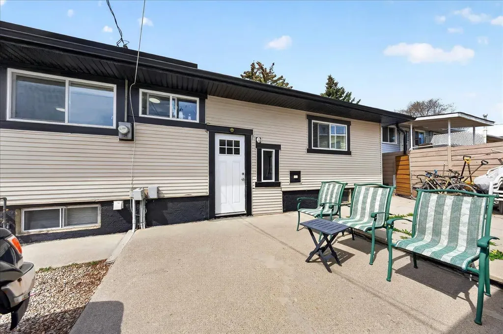 3620 28 Street SE Calgary AB T2B 2H9
