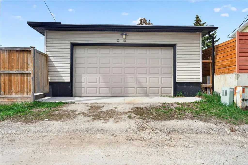 3620 28 Street SE Calgary AB T2B 2H9