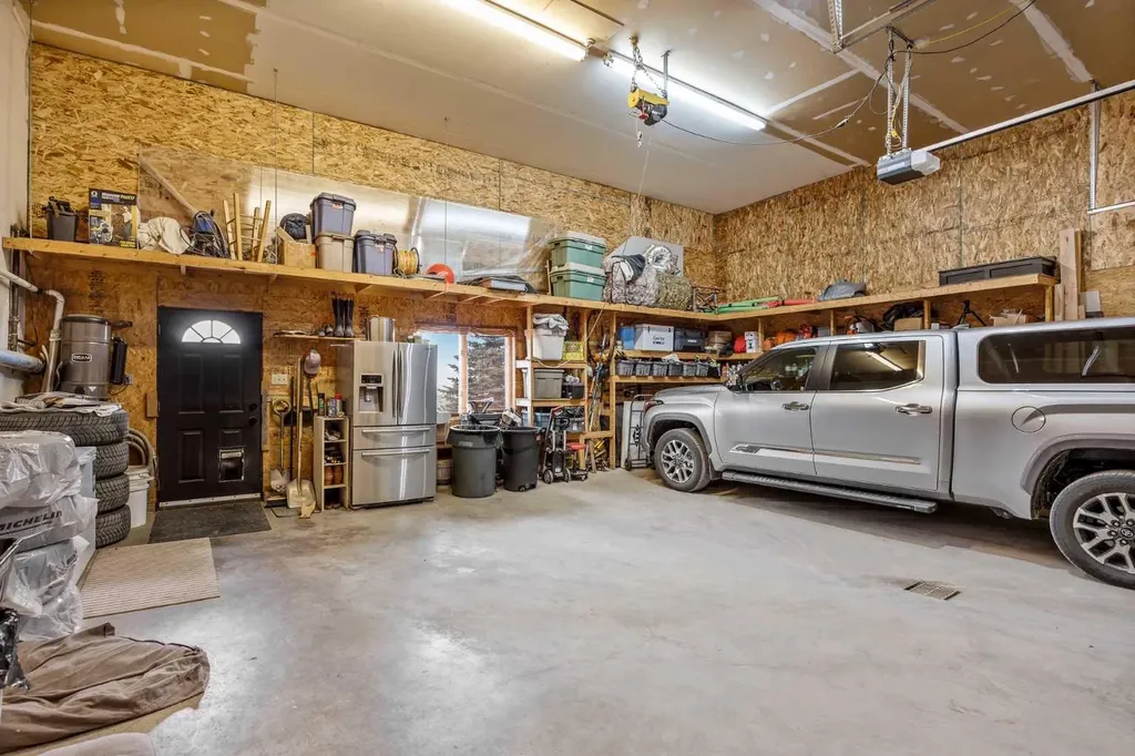 262039 Township Road 224 Rural Wheatland County AB T0J 0M0