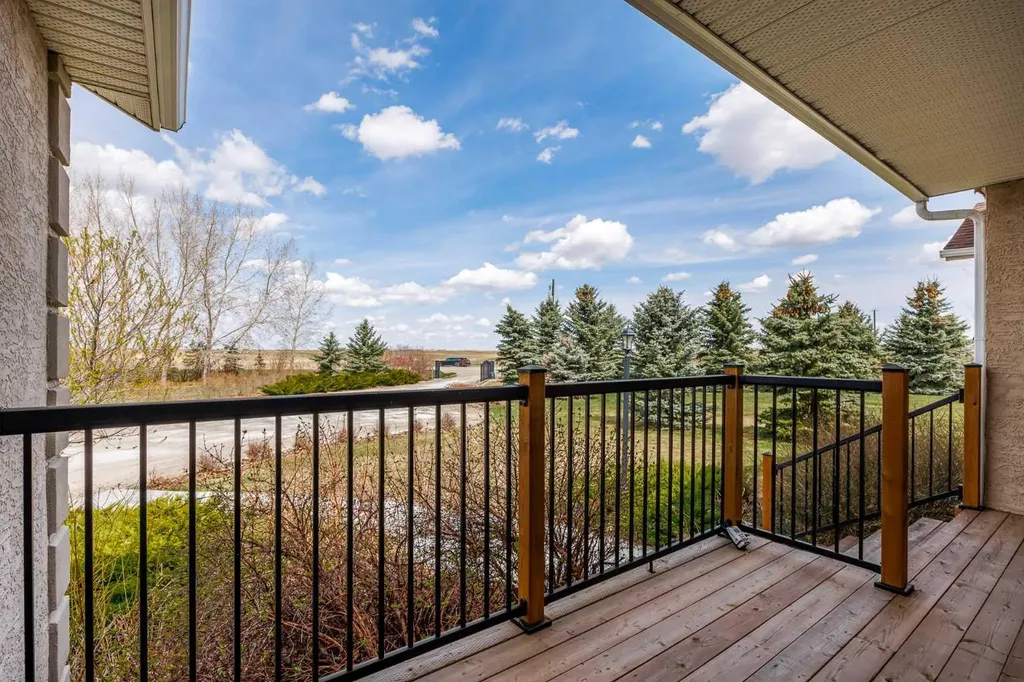 262039 Township Road 224 Rural Wheatland County AB T0J 0M0
