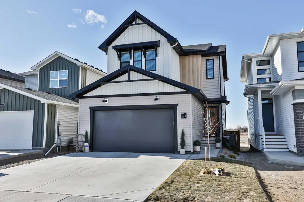 174 Caribou Bend N Lethbridge AB T1H 7J8