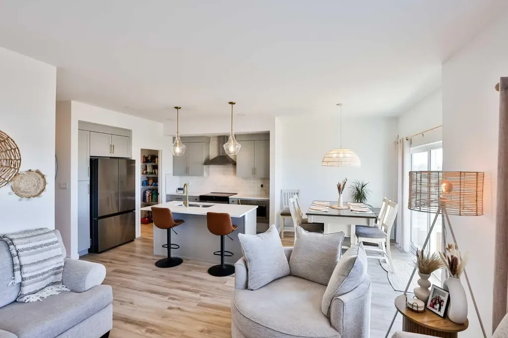 174 Caribou Bend N Lethbridge AB T1H 7J8