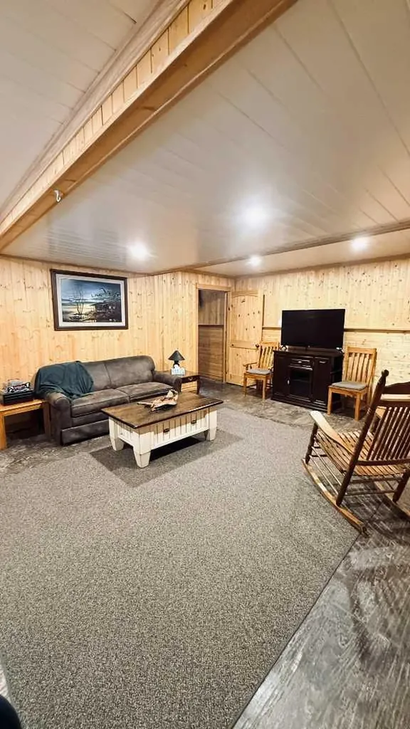 62045 Twp 462 Buck Lake AB T0C 0T0