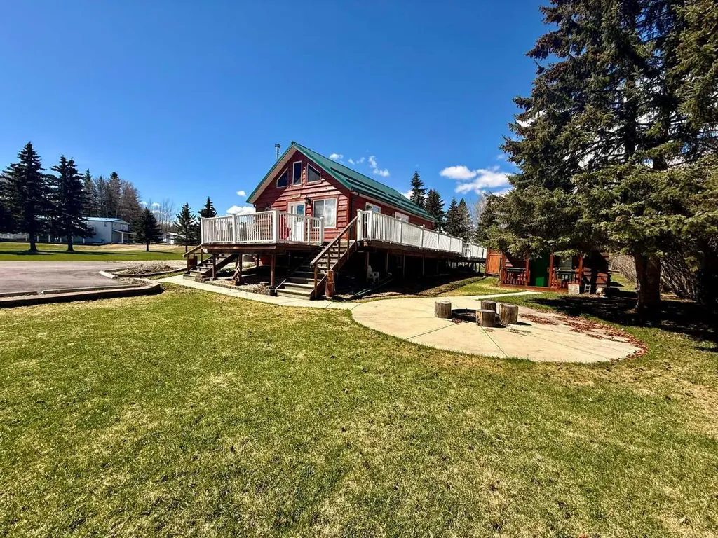 62045 Twp 462 Buck Lake AB T0C 0T0