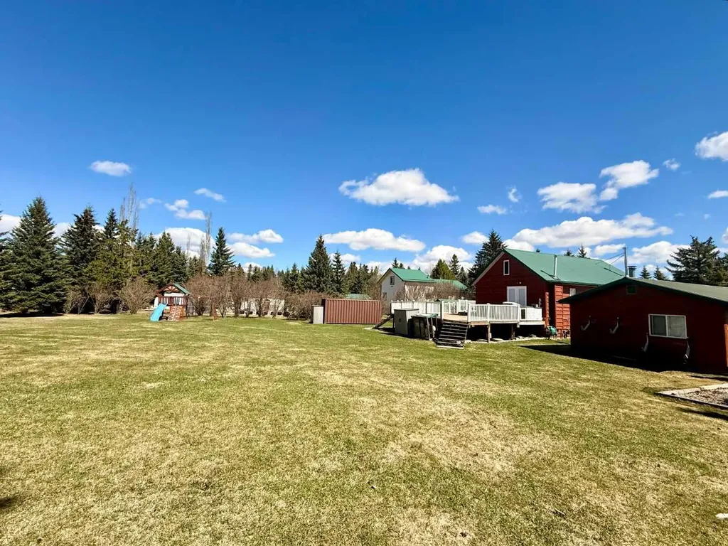 62045 Twp 462 Buck Lake AB T0C 0T0