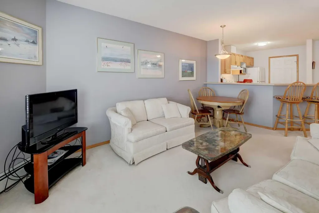 950 Arbour Lake Road NW Calgary AB T3G 5B3