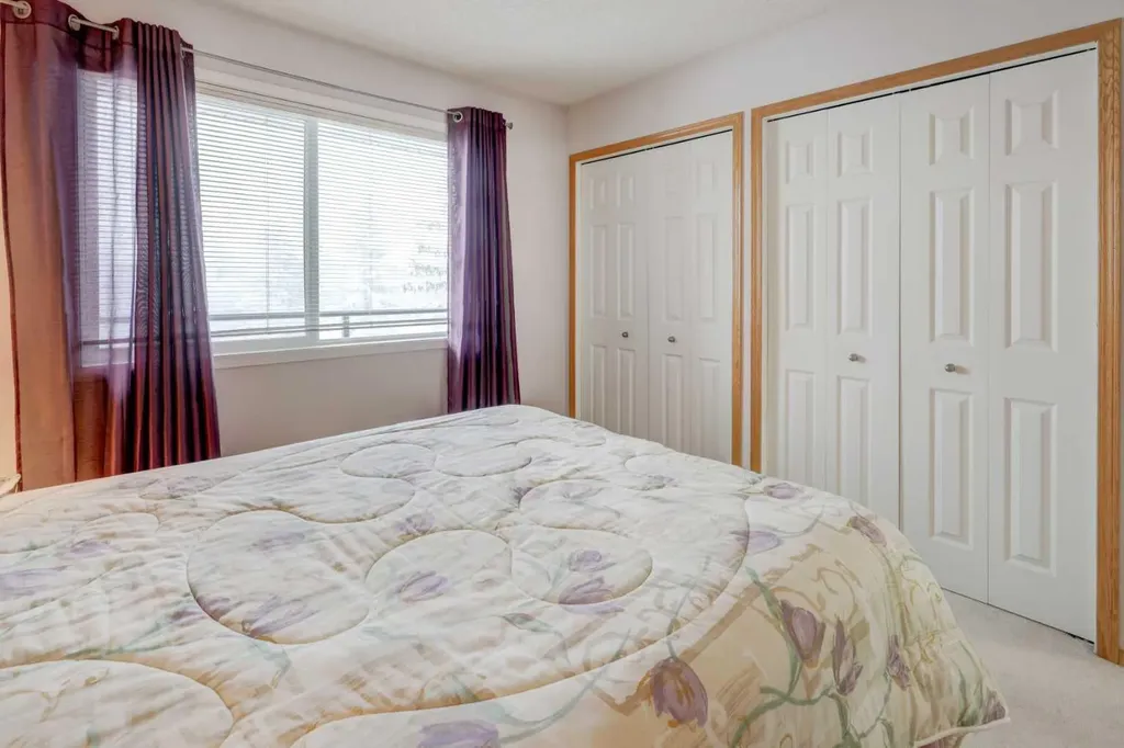 950 Arbour Lake Road NW Calgary AB T3G 5B3