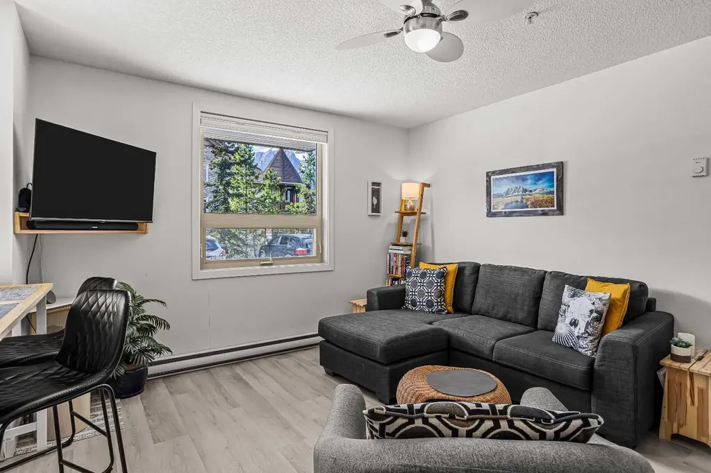 186 Kananaskis Way Canmore AB T1W 0A2