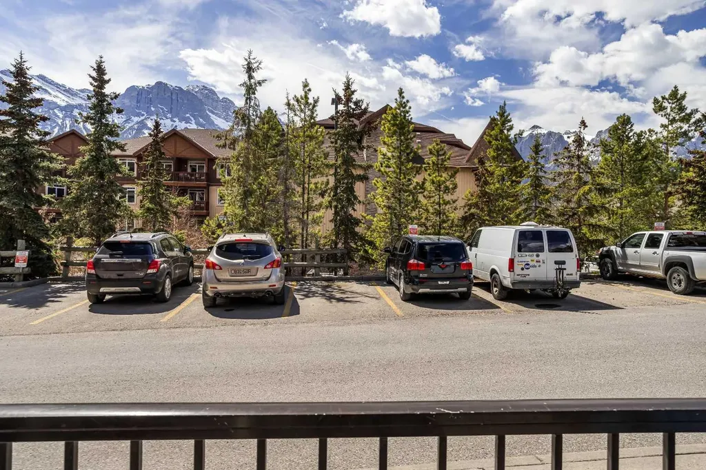 186 Kananaskis Way Canmore AB T1W 0A2