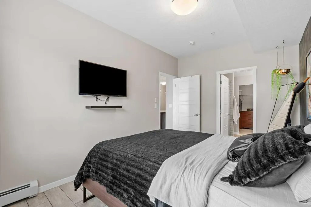 370 Harvest Hills Common Calgary AB T3K2M8