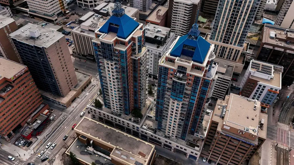 910 5 Avenue SW Calgary AB T2P 0C3