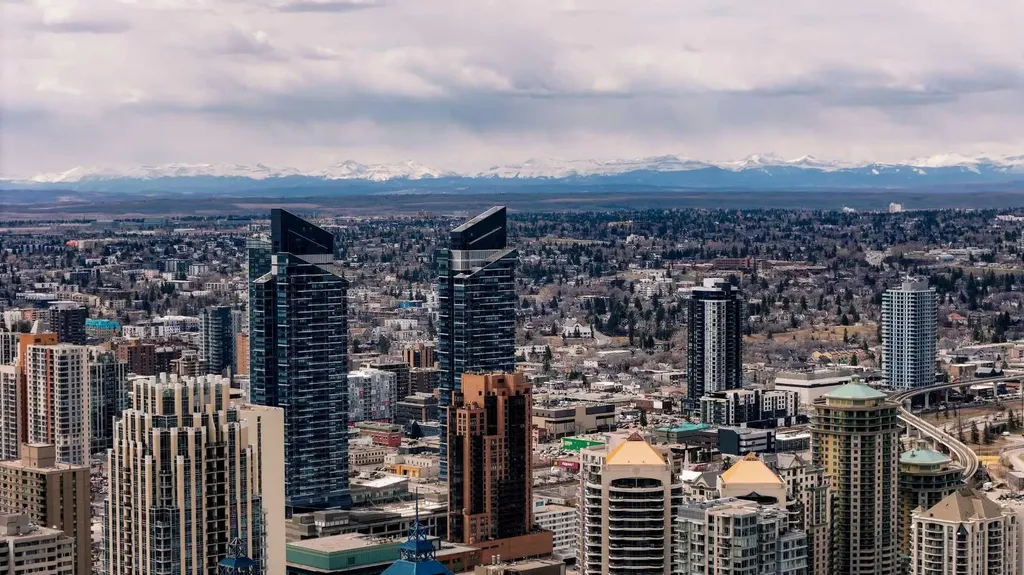 910 5 Avenue SW Calgary AB T2P 0C3