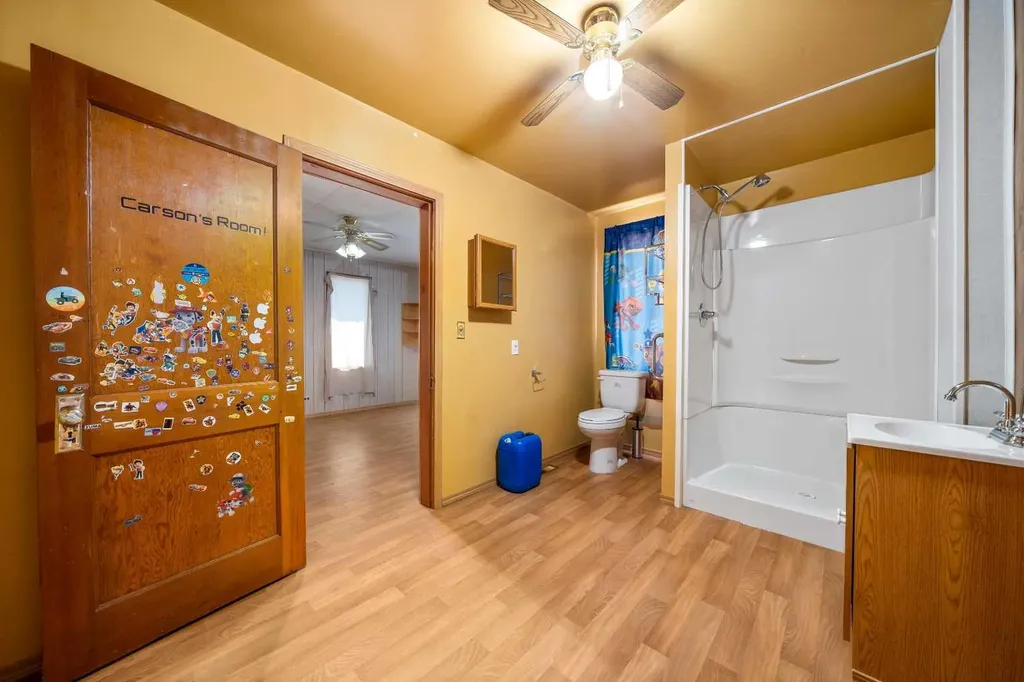 5103 41 Avenue Taber AB T1G 1B2
