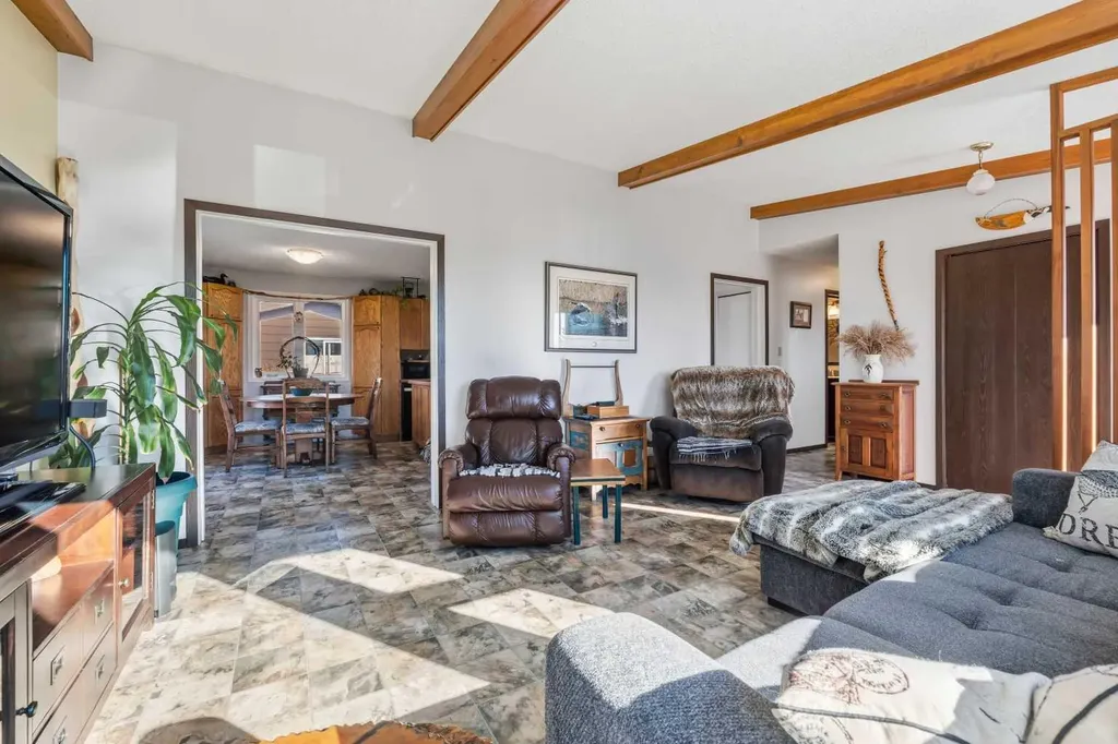 34 Hollinger Drive Swan Hills AB T0G 2C0