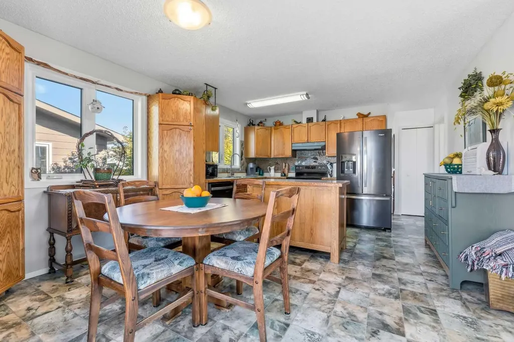 34 Hollinger Drive Swan Hills AB T0G 2C0
