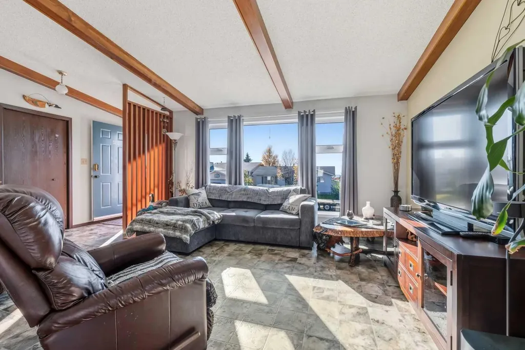 34 Hollinger Drive Swan Hills AB T0G 2C0