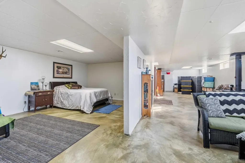 34 Hollinger Drive Swan Hills AB T0G 2C0