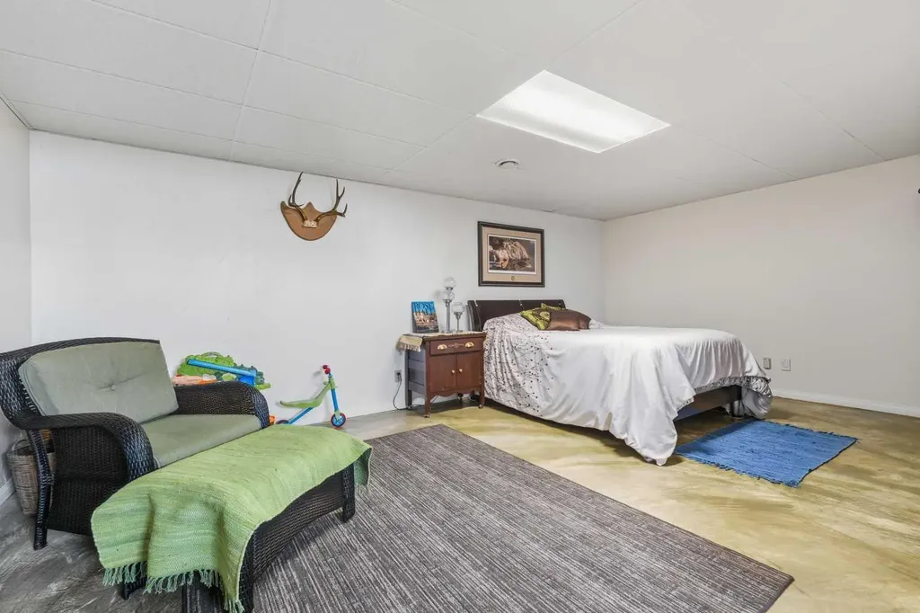 34 Hollinger Drive Swan Hills AB T0G 2C0