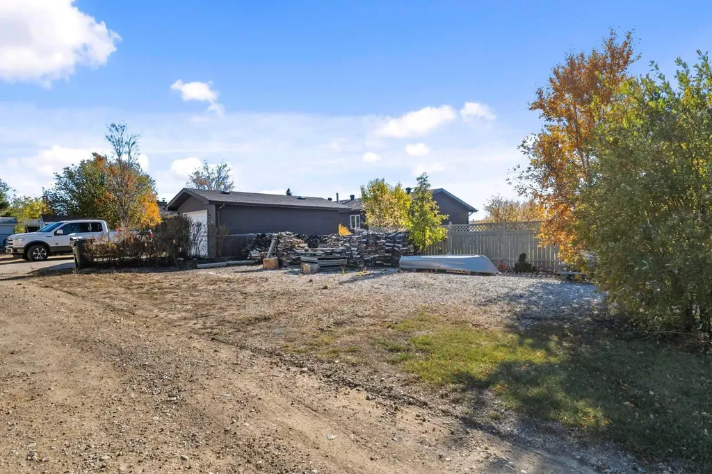 34 Hollinger Drive Swan Hills AB T0G 2C0