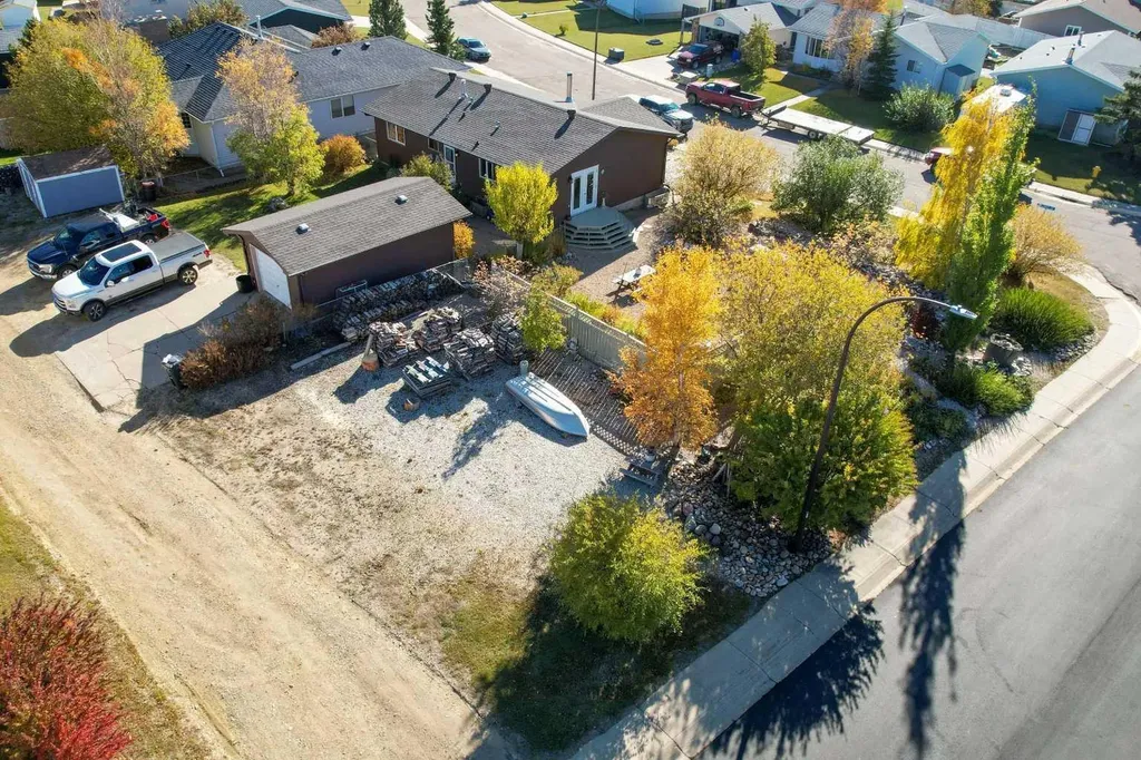 34 Hollinger Drive Swan Hills AB T0G 2C0