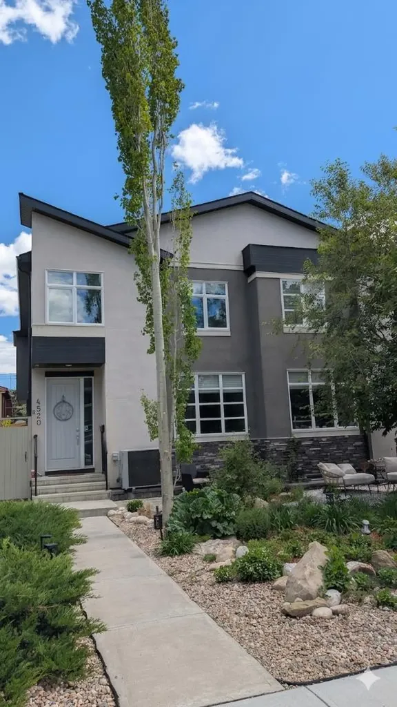 4520B 17 Avenue NW Calgary AB T3B0P1