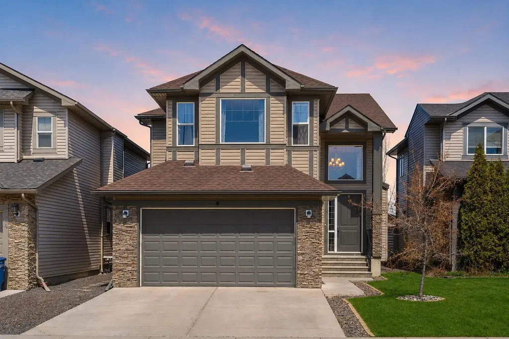 60 Baywater Court Airdrie AB T4B 0A9