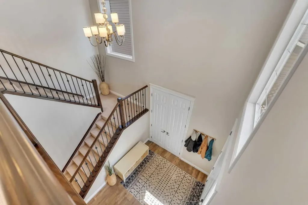 60 Baywater Court Airdrie AB T4B 0A9