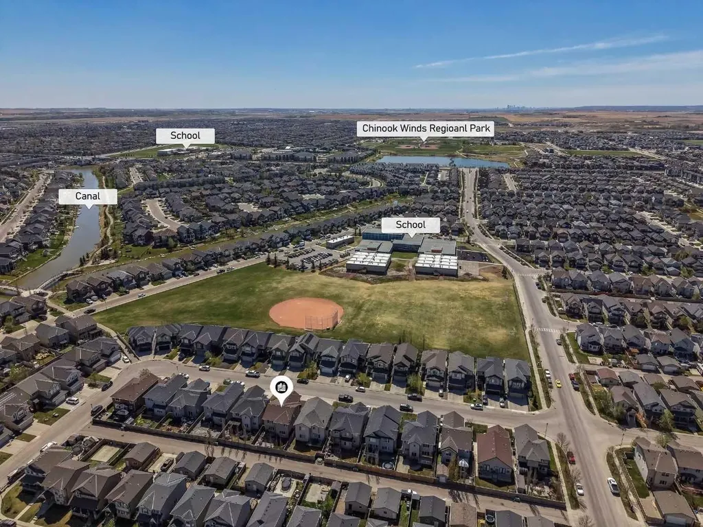 60 Baywater Court Airdrie AB T4B 0A9