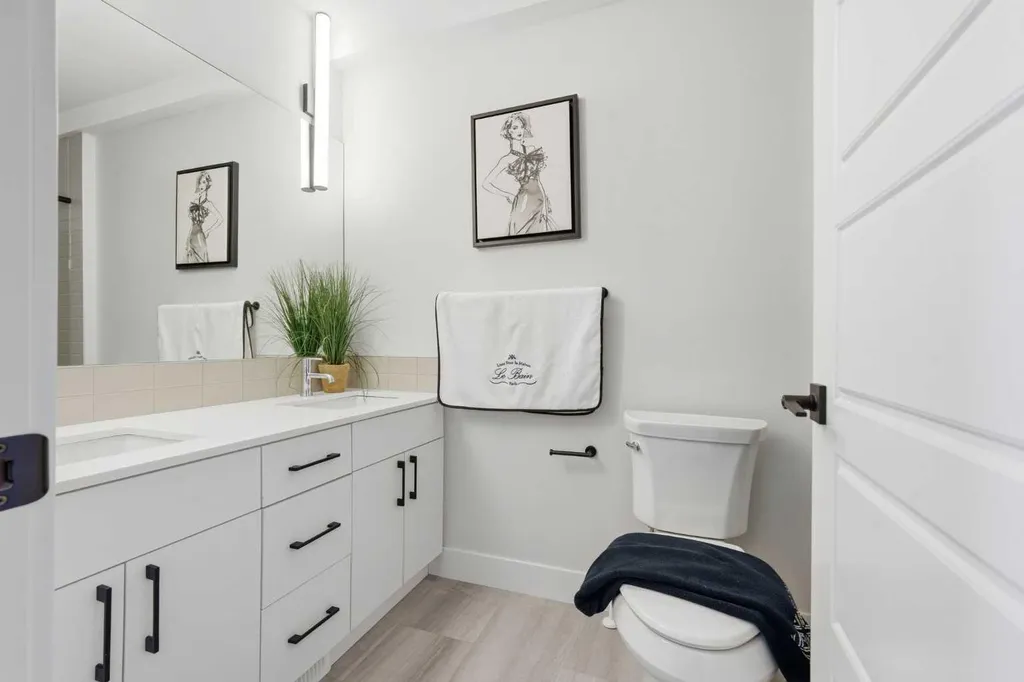 2635 1 Avenue NW Calgary AB T2N 0C4