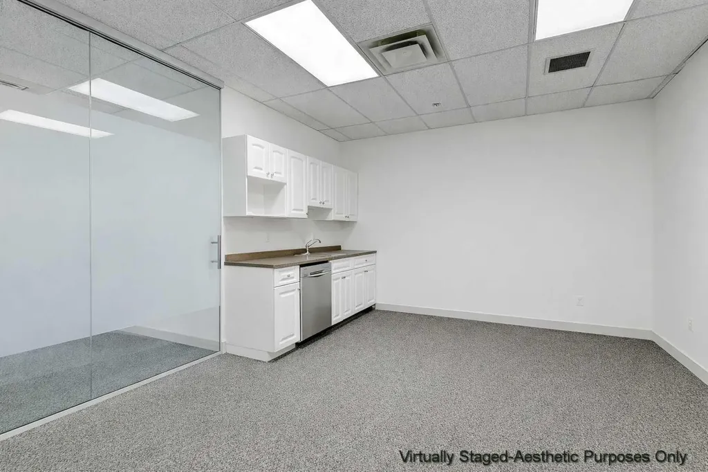 10006 101 Avenue Grande Prairie AB T8V0Y1