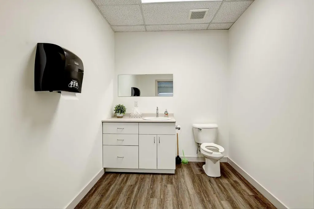 10006 101 Avenue Grande Prairie AB T8V0Y1