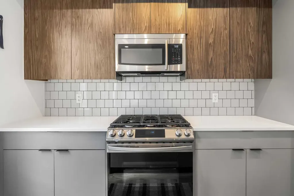 85 Walgrove Common SE Calgary AB T2X 4C2
