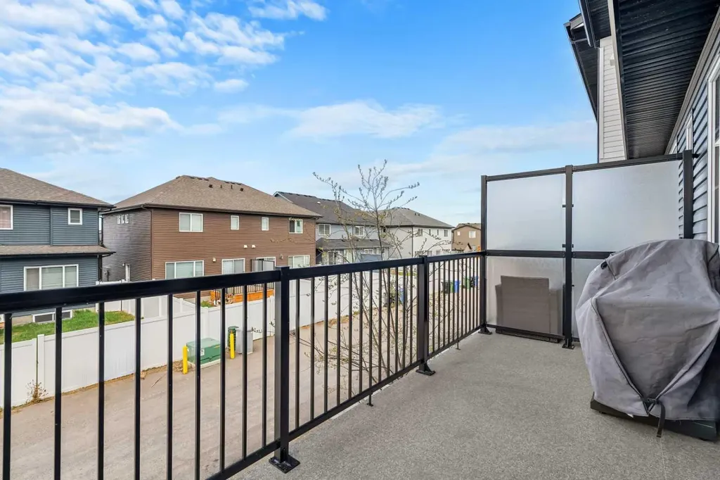 85 Walgrove Common SE Calgary AB T2X 4C2