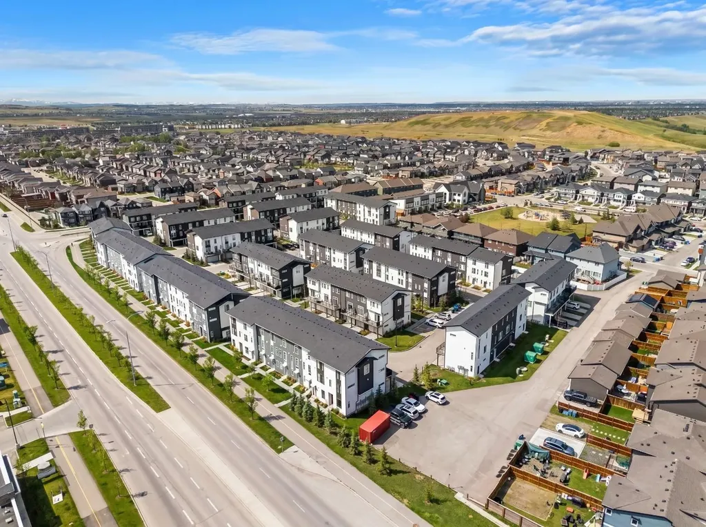 85 Walgrove Common SE Calgary AB T2X 4C2