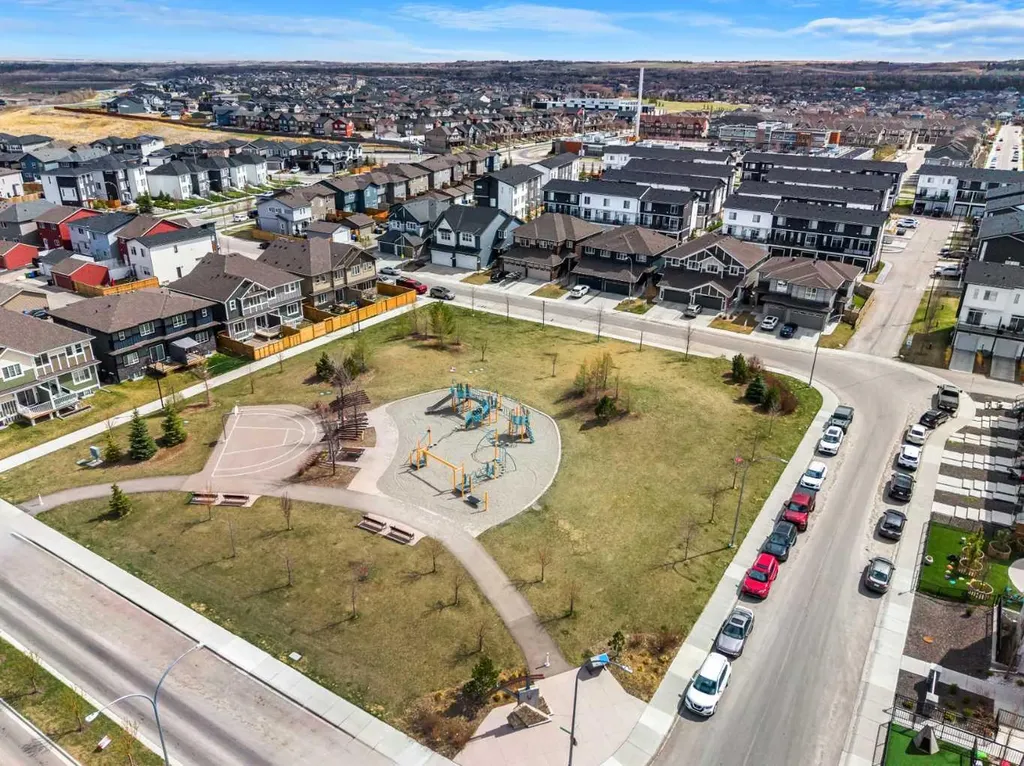 85 Walgrove Common SE Calgary AB T2X 4C2