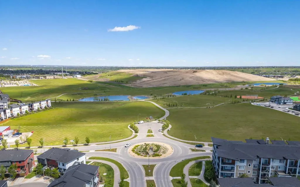 85 Walgrove Common SE Calgary AB T2X 4C2