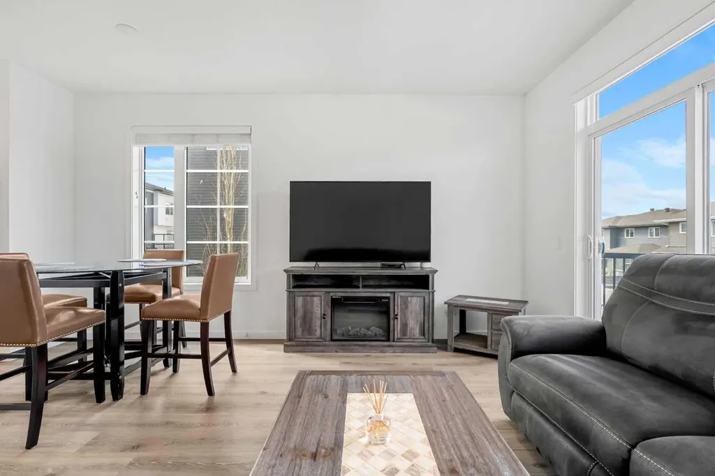 85 Walgrove Common SE Calgary AB T2X 4C2