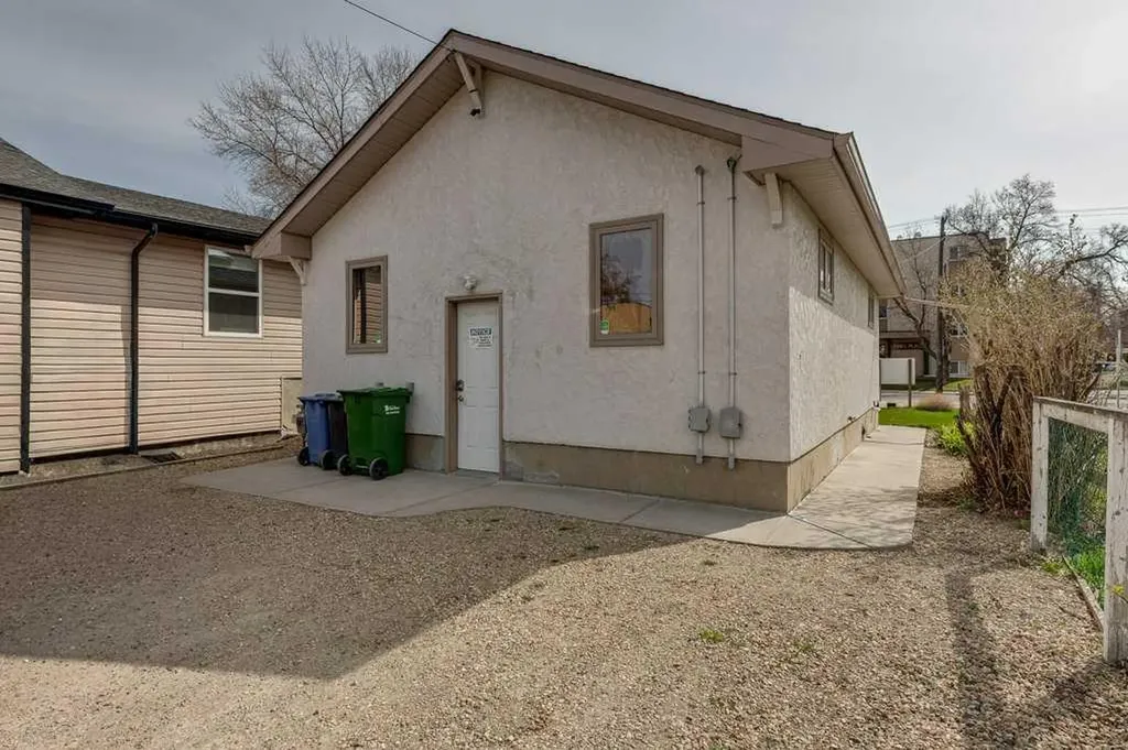 4606 48 Avenue Red Deer AB T4N 3S9