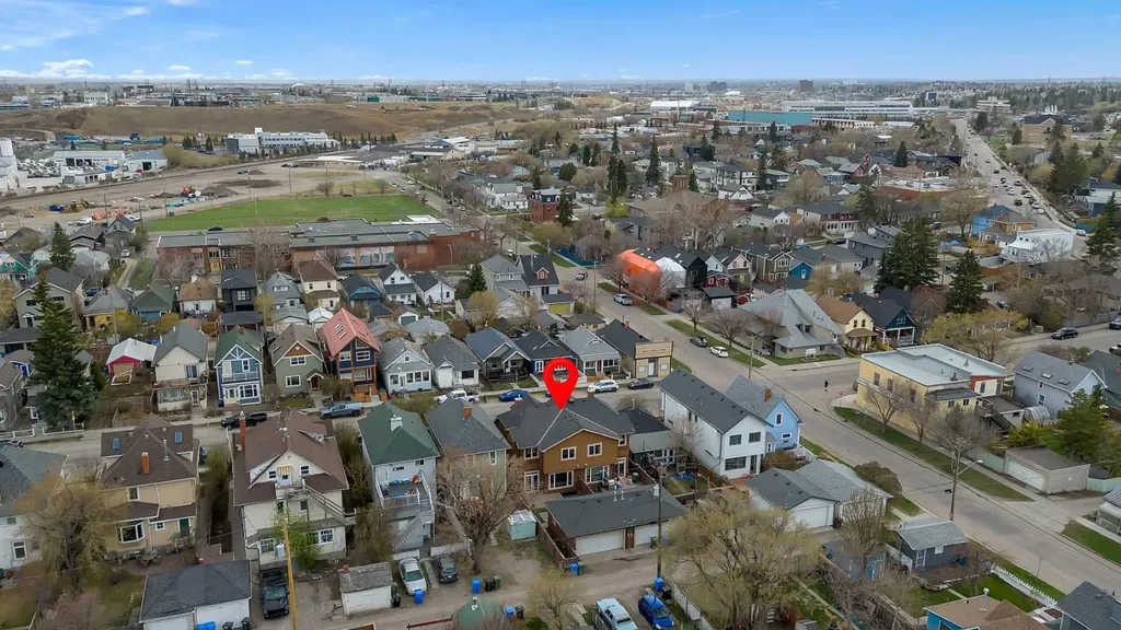 1010 19 Avenue SE Calgary AB T2G 1M2