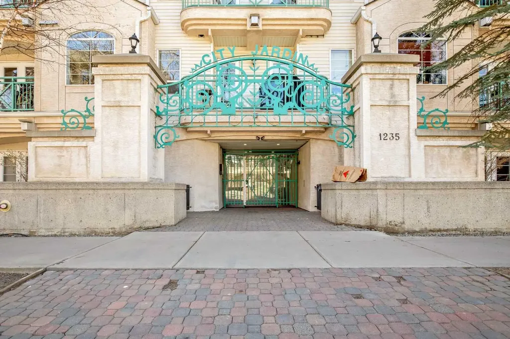 1235 13 Avenue SW Calgary AB T3C 0T2
