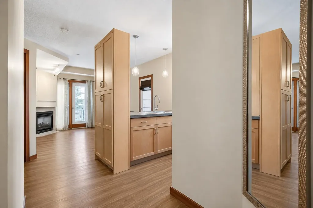 1235 13 Avenue SW Calgary AB T3C 0T2