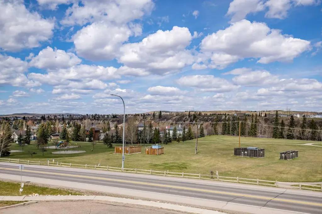 77 George Fox Trail W Cochrane AB T4C 0N1