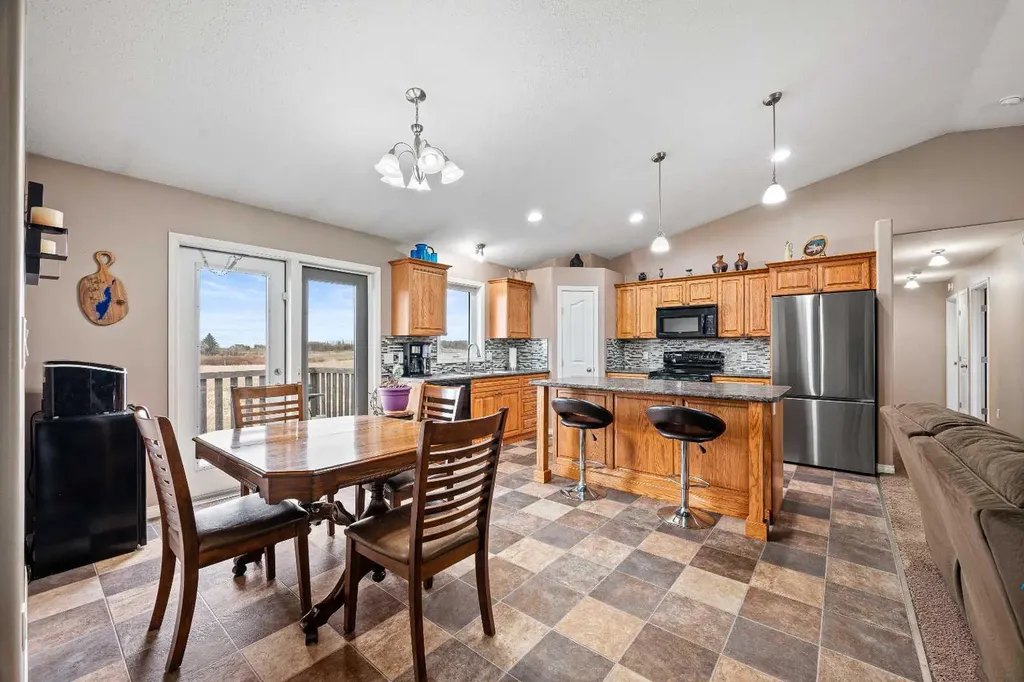 14 Greenway Drive Rural SK S9V 1P4