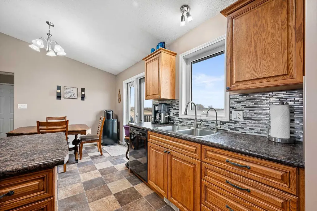 14 Greenway Drive Rural SK S9V 1P4