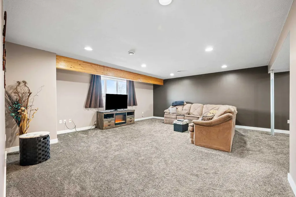 14 Greenway Drive Rural SK S9V 1P4