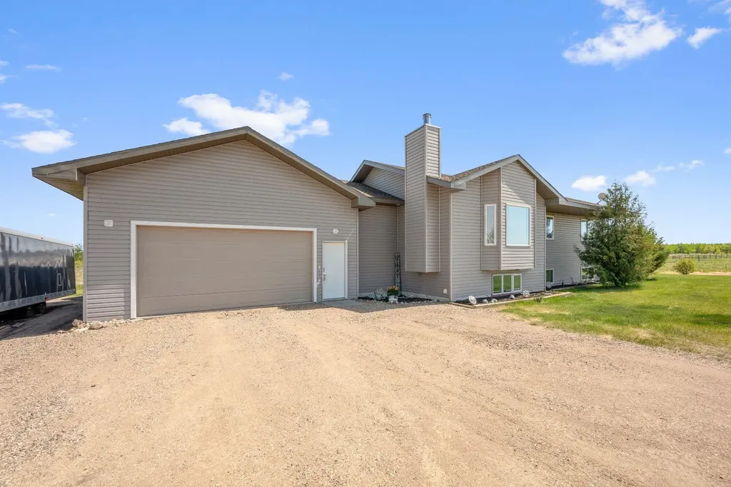 14 Greenway Drive Rural SK S9V 1P4